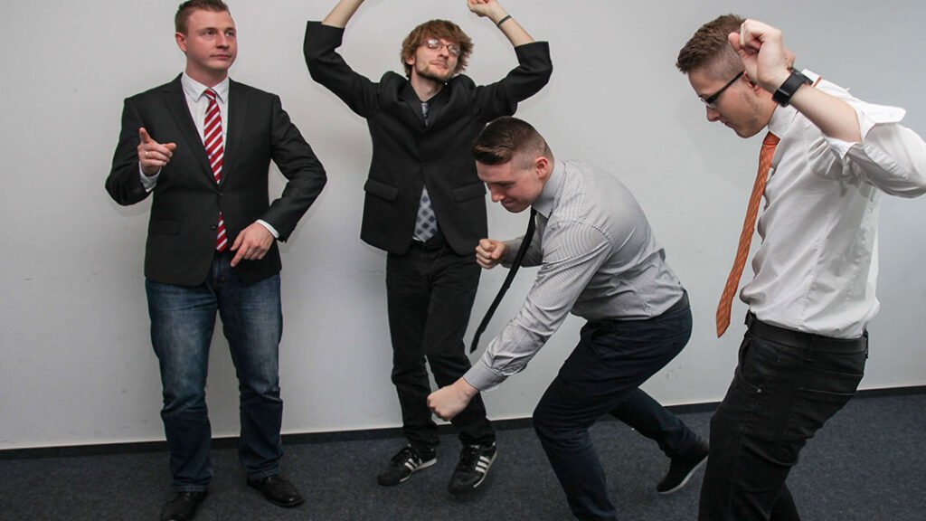 live-group-dance